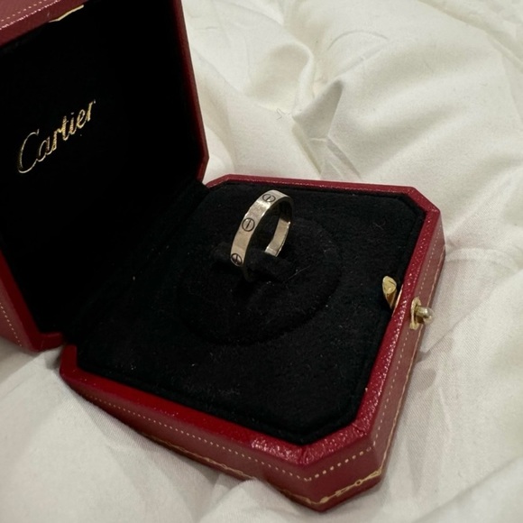 Cartier Thin Love Ring in White Gold - Picture 2 of 5